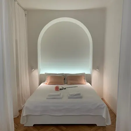 شقة Urban Retreat I Modern Boho In Lovely Letna District - 10 Minutes From Old Town *