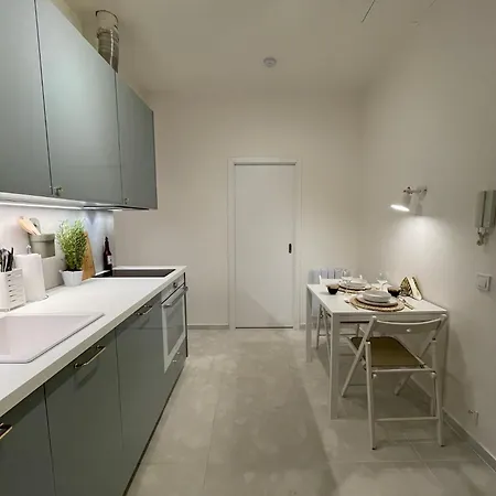 Urban Retreat I Modern Boho In Lovely Letna District - 10 Minutes From Old Town Appartamento Praga
